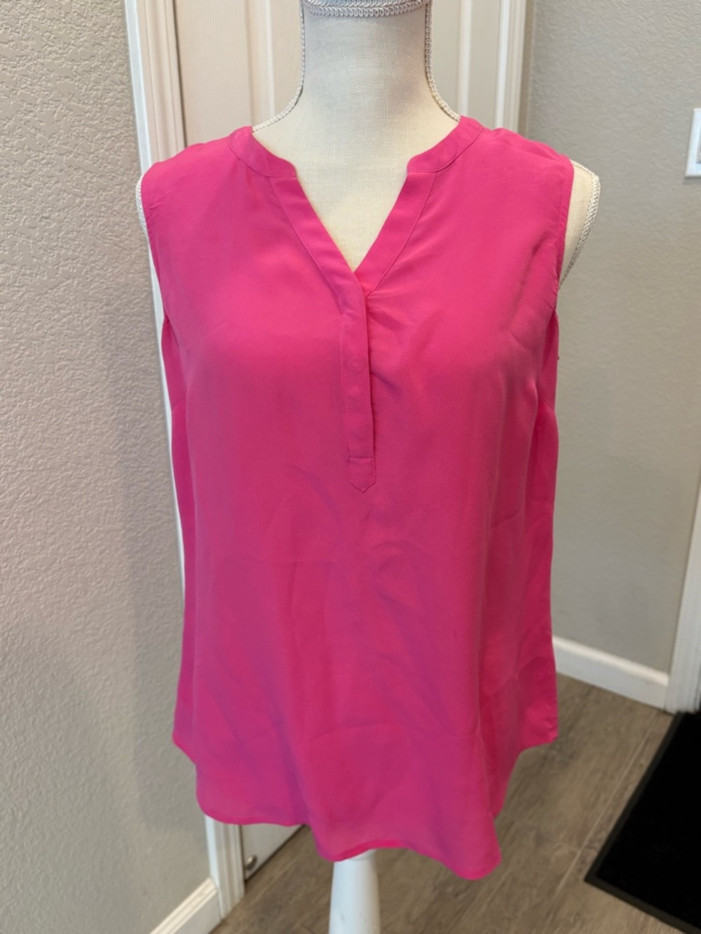 Talbots Sleeveless V-Neck Camisole in Hot Pink